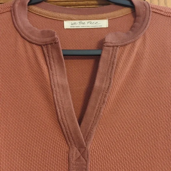 Free People beautiful new top - Picture 2 of 4